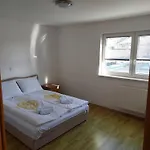 Chalet Kuca Vesna *